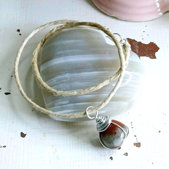 Bloodstone Crystal Choker Necklace, Gemstone Jewelry, 14" - Picture 2 of 3